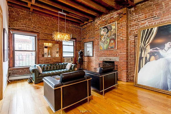 Rented by Town Residential | media 16