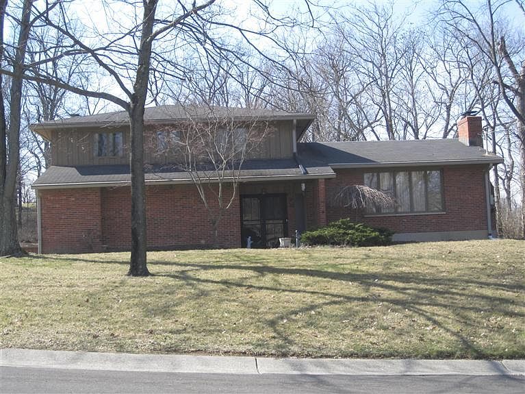 1st image of 575 N Sands Ave