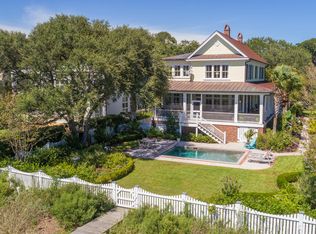 202 McCants Dr, Mount Pleasant, SC 29464