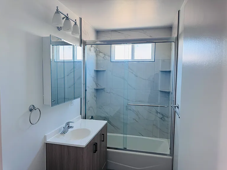 11938 Susan Ave — Photo 7