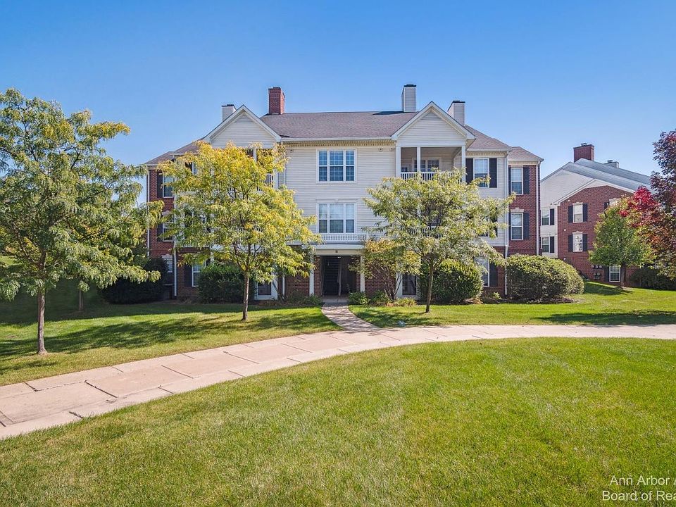 1st image of 851 E Summerfield Glen Cir #14