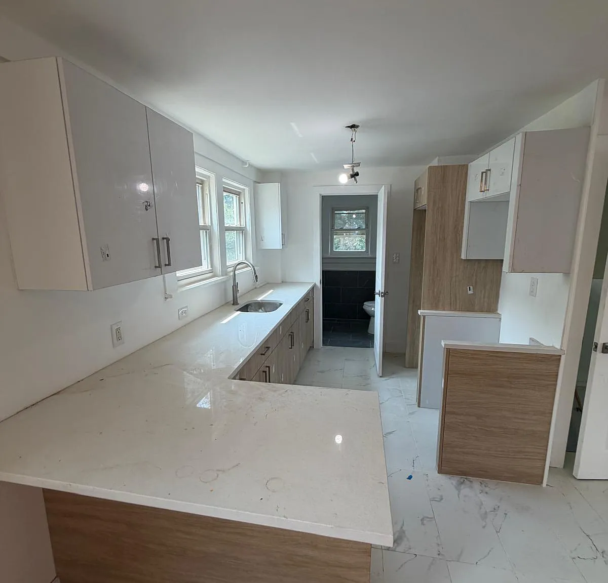 3 bed, $3,600 — Photo 1