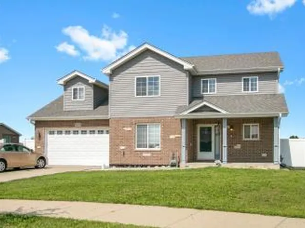 4841 W Falcon Ct, Monee, IL 60449