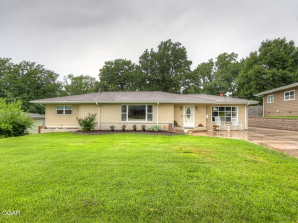 2521 Markwardt St, Joplin, MO 64801