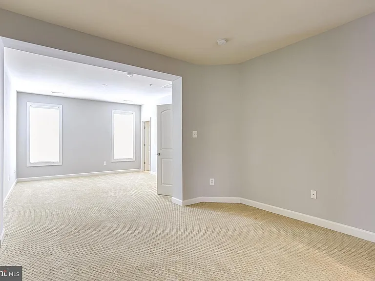 446 Whetstone Glen St — Photo 18