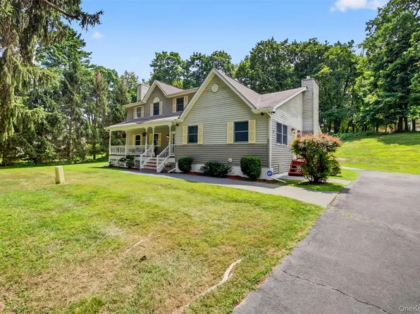 6 Summer Winds Court, Cornwall On Hudson, NY 12520