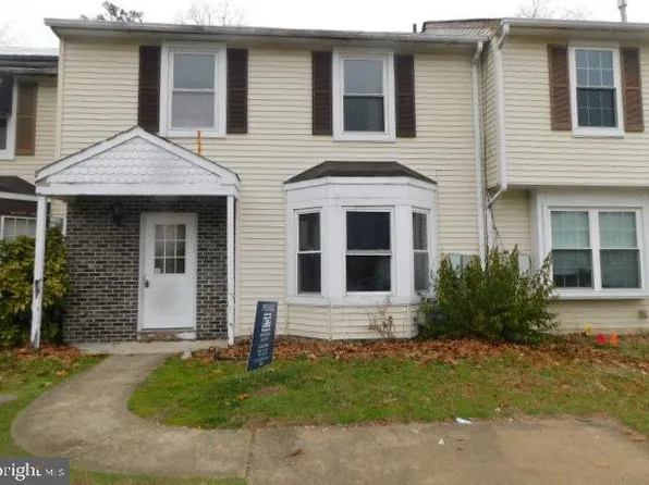 120 Shoreline Dr, Atco, NJ 08004