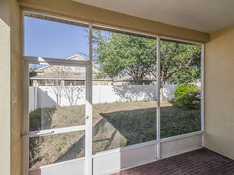 12718 Bramfield Dr — Photo 8
