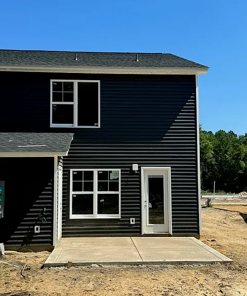 1040 Johnson St #7 — Photo 2