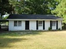 4516 Gardiner Dr — Photo 1