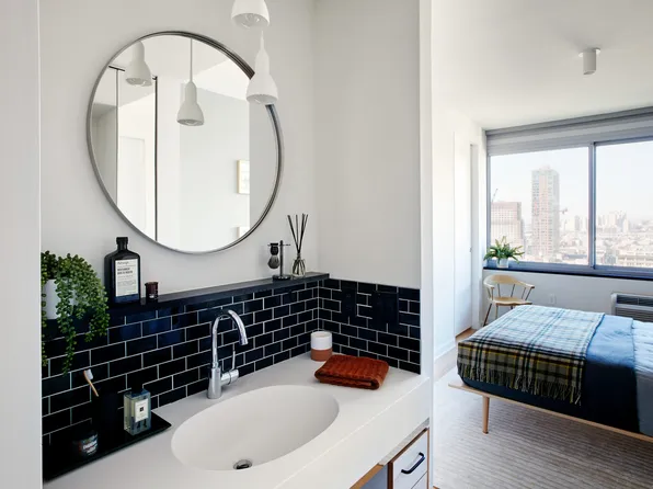 200 Greene Street image 2 of 8