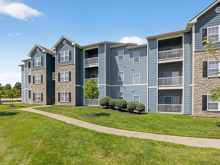 Aventura at Richmond — Photo 38