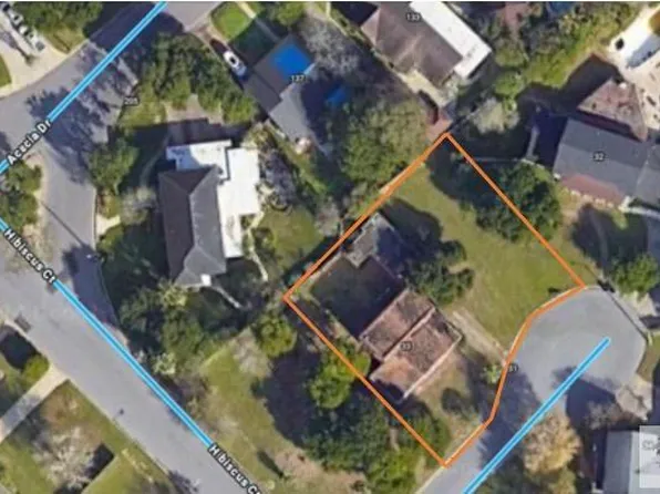 33 El Retiro Cir, Brownsville, TX 78520