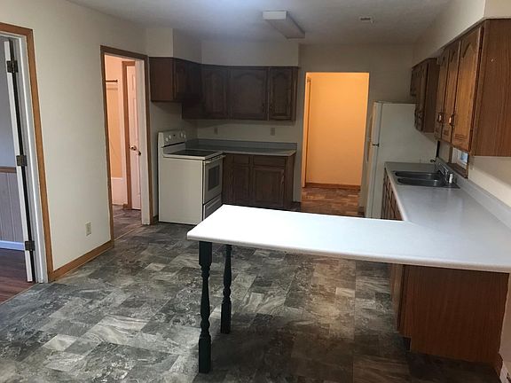 2nd image of 156 Tippecanoe Dr