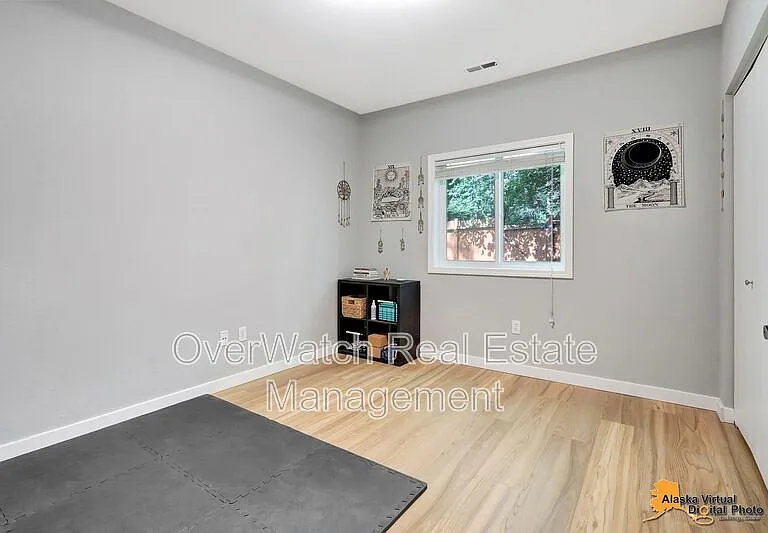 9308 Hall Cir — Photo 37