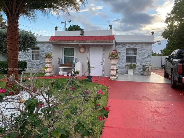 29220 Kansas Rd, Homestead, FL 33033