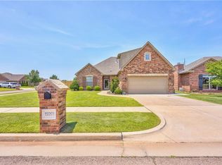 19201 Everwood Dr, Edmond, OK 73012