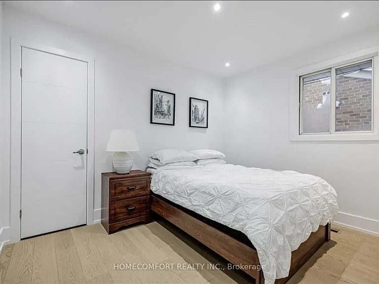 22 Fenelon Dr — Photo 14