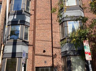 200 Christopher Columbus Dr APT D4, Jersey City, NJ 07302