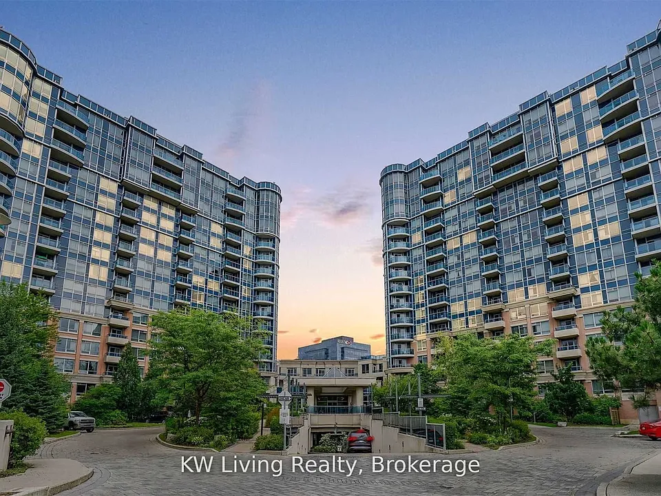 33 Cox Blvd #701