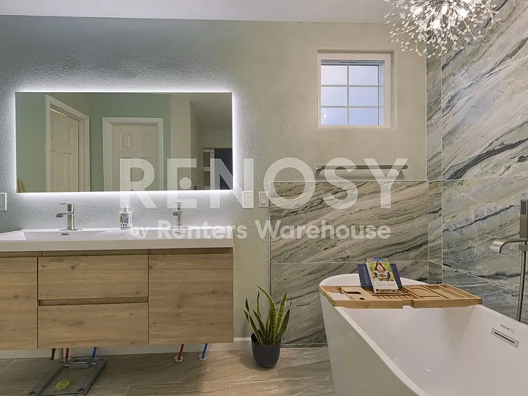 2947 S Lisbon Way — Photo 2