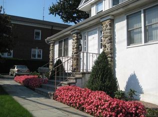 39 Wilmot Rd #2, Scarsdale, NY 10583