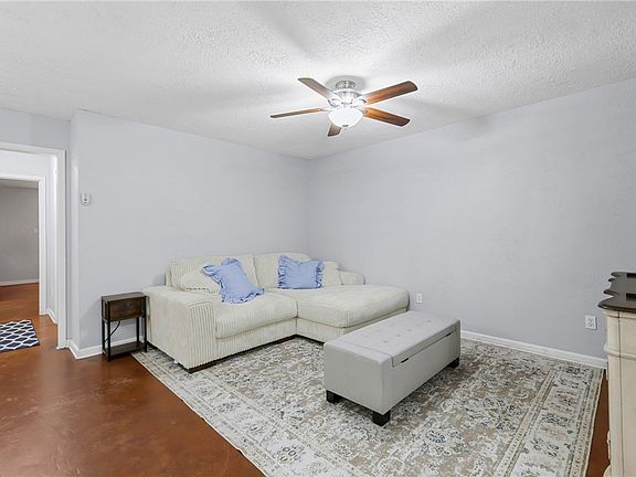 2nd image of 1808 Holleman Dr W APT B