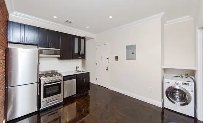 Rented by Icon Realty Management | media 5