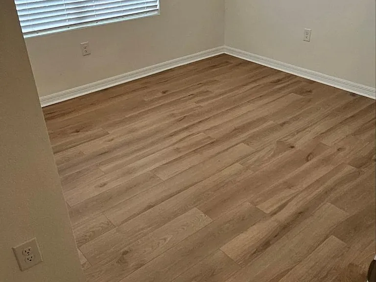 2836 Greenleaf Ter — Photo 12
