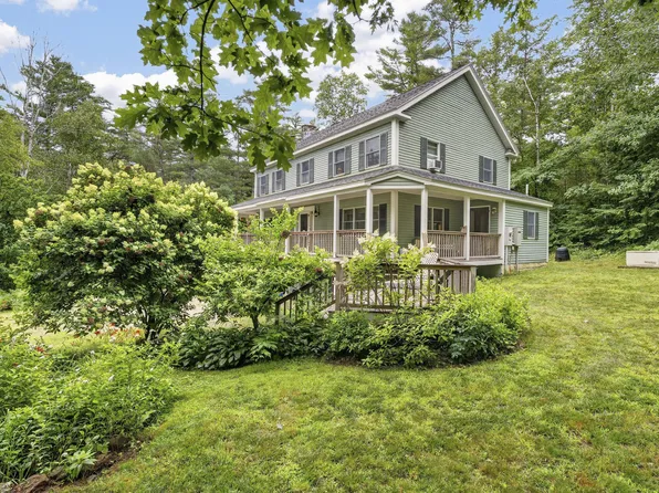 8 Cummings Road, Bethel, ME 04217