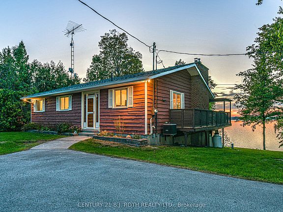 3rd image of 71 Campbell Beach Rd