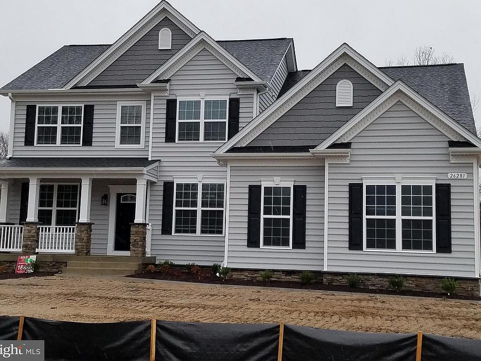 1st image of 26281 Woodside Ct