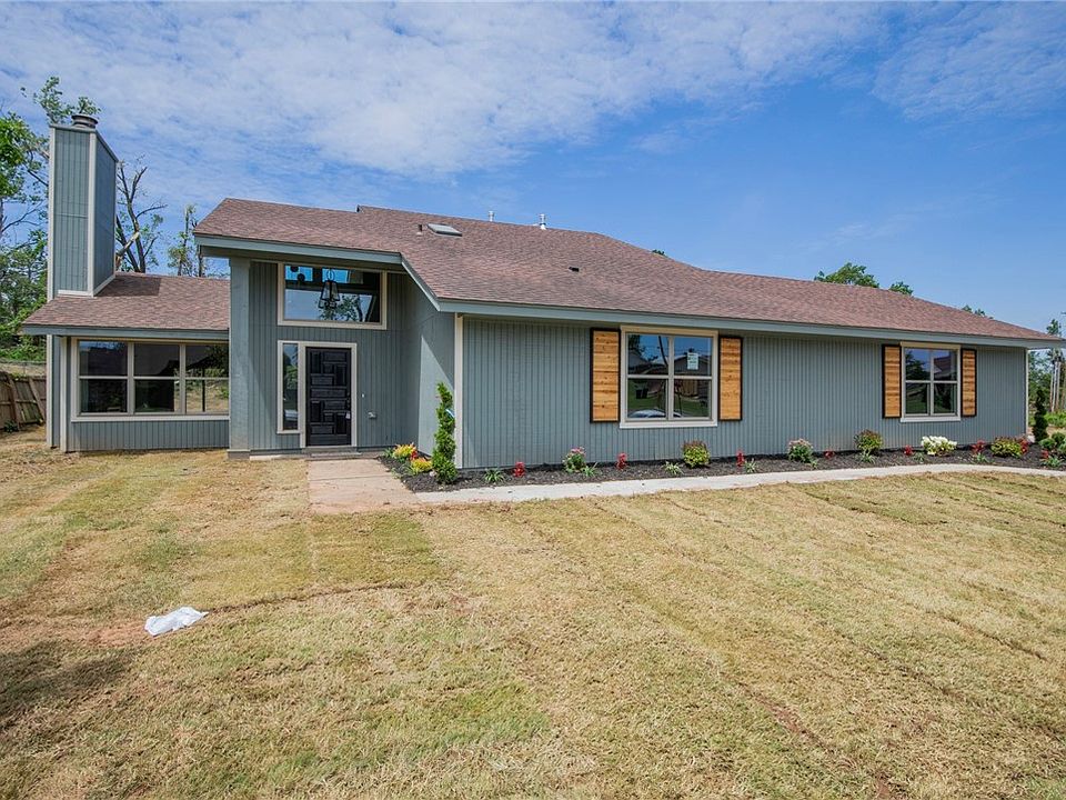 1st image of 904 S Oakhill Dr
