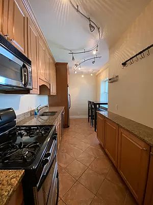 2nd image of 518 Beach 139 St #B8