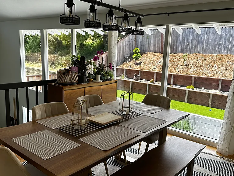Formal dining room