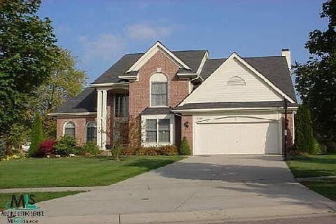 1st image of 7198 Woodlore Dr E