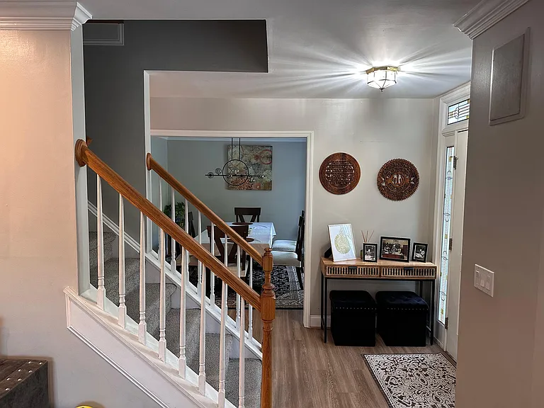 219 Caraway Ln — Photo 2