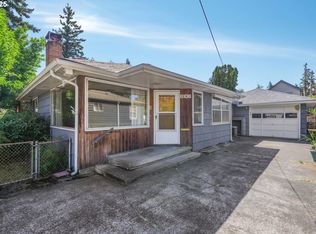 6106 SE Lexington St, Portland, OR 97206