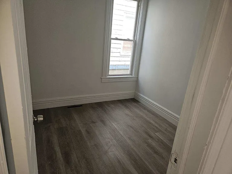 25 McElwain Ave #2 — Photo 5