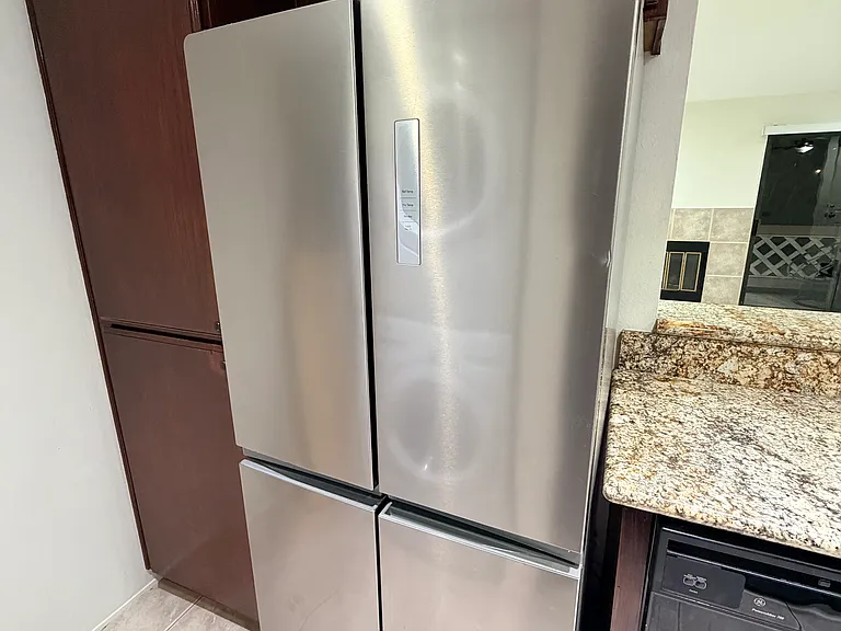 9424 Twin Trails Dr #103 — Photo 29