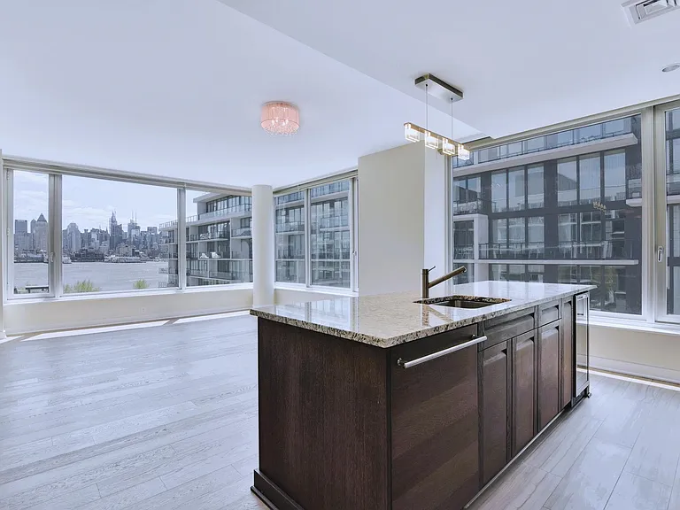 1000 Avenue At Port Imperial #501 — Photo 14