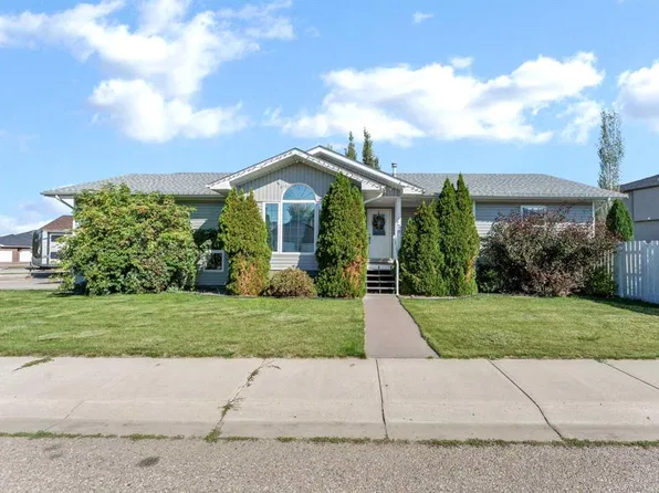 78 Sunset Cres SW, Medicine Hat, AB T1B 4T7