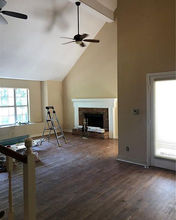 2nd image of 111 Kentwood Dr