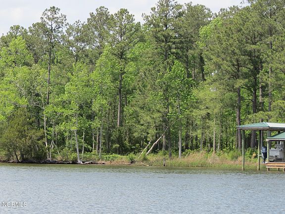3rd image of 21 Waters Edge Lane W LOT 9