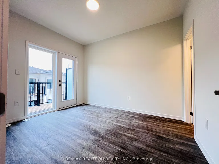 105 Matawin Ln — Photo 5