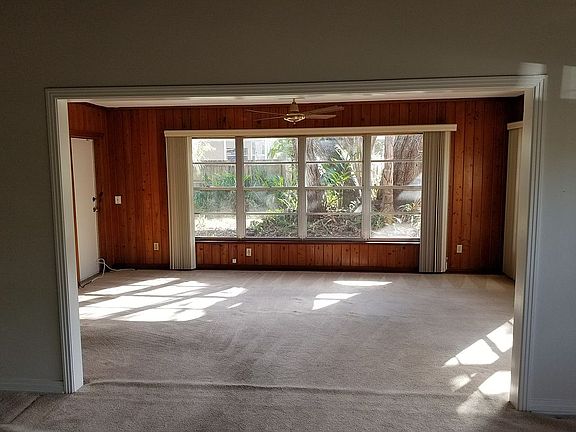 5th image of 808 S West Shore Blvd