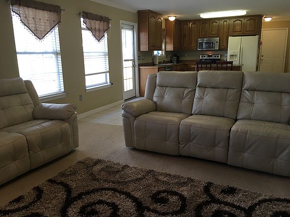 4th image of 3023 Trentwood Dr