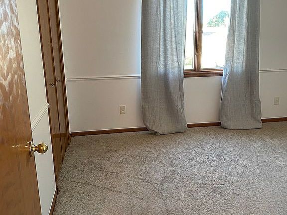 Fourth bedroom