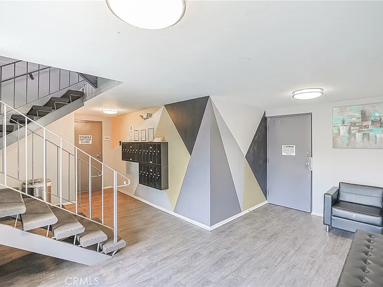 4406 Cahuenga Blvd #109A — Photo 12