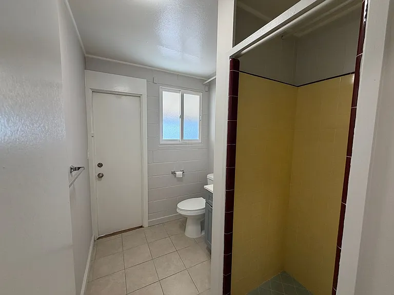 2750 Date St — Photo 13